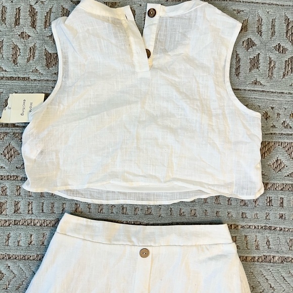 NWT Cream button-back sleeveless Top & A-Line skirt - Picture 3 of 3